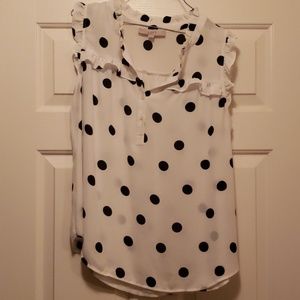 🌺 LOFT ruffle Henley 🌺